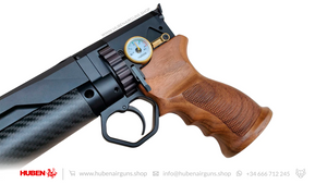 Cal .22 (5.5mm) Huben Pistol GK1 (V1) black with walnut handle.